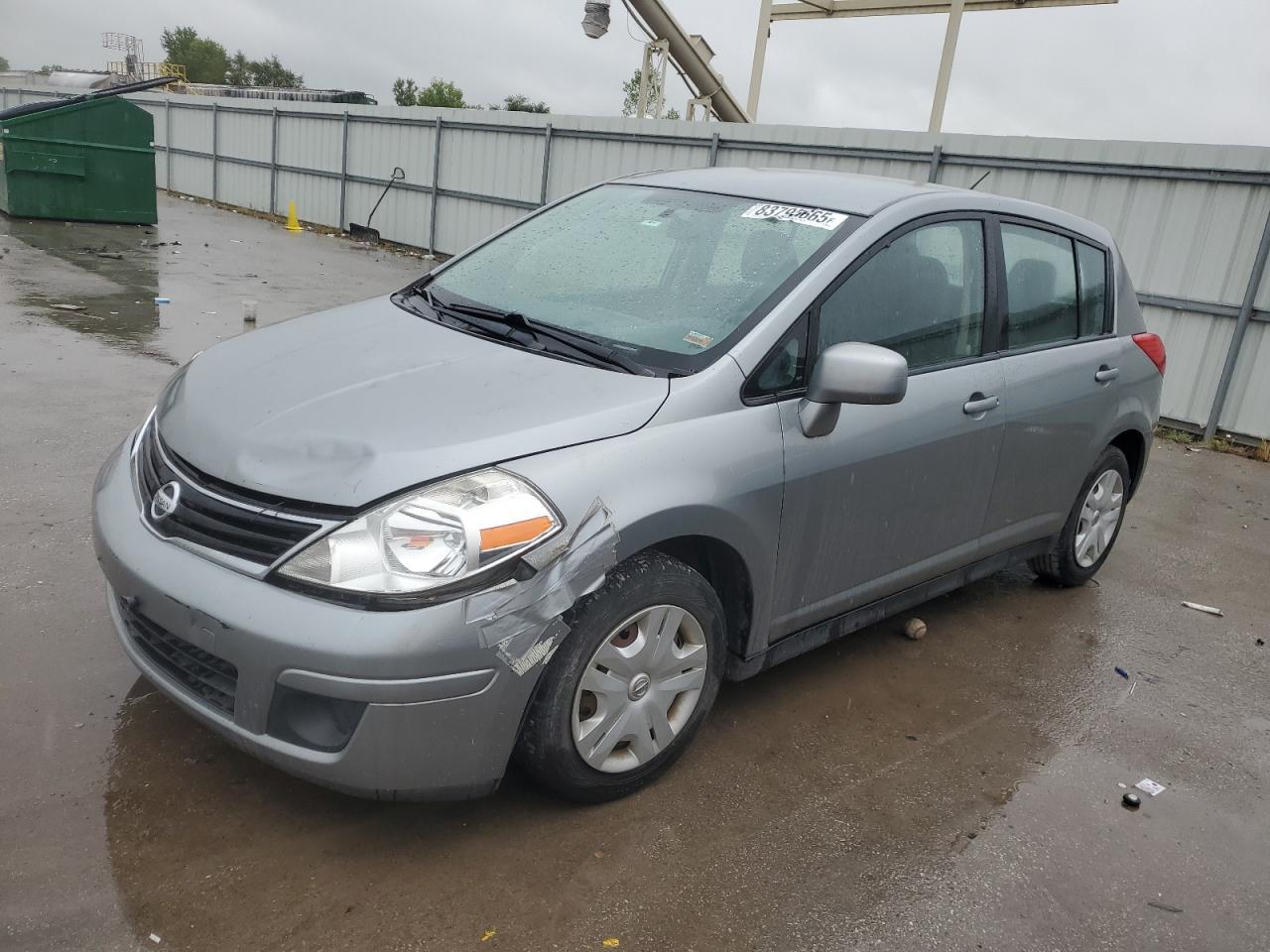 2011 NISSAN VERSA