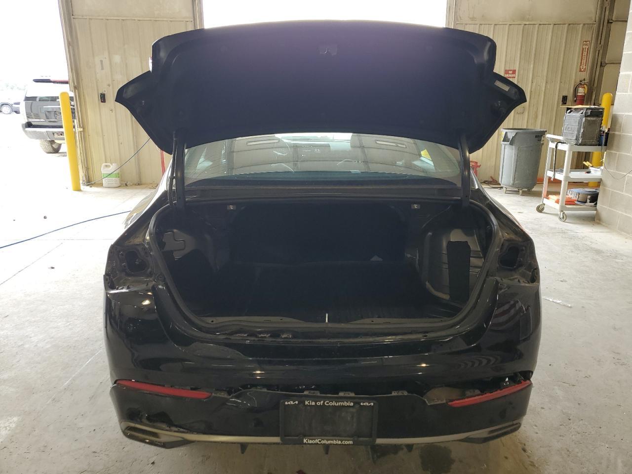 2023 KIA K5