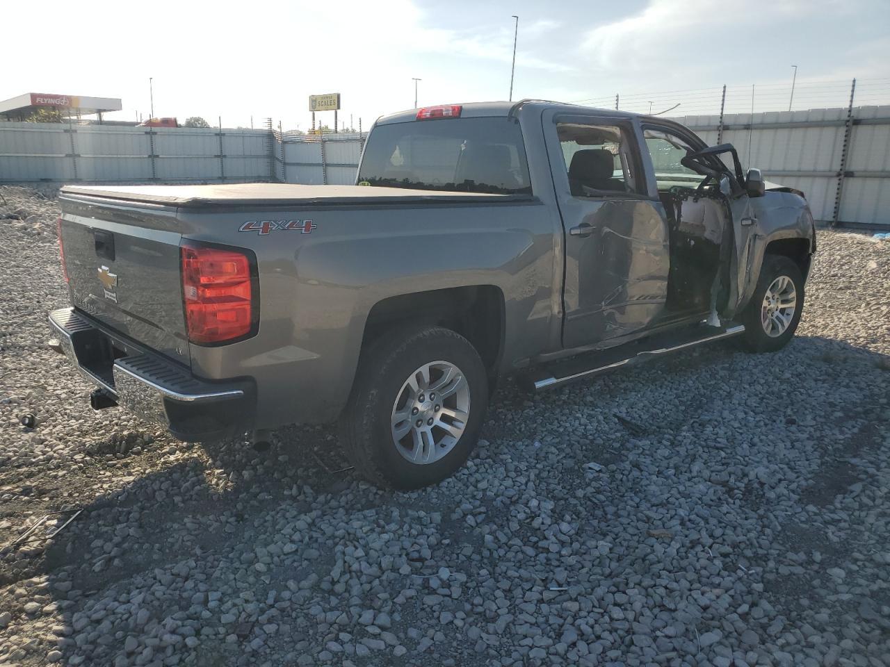2017 CHEVROLET Silverado