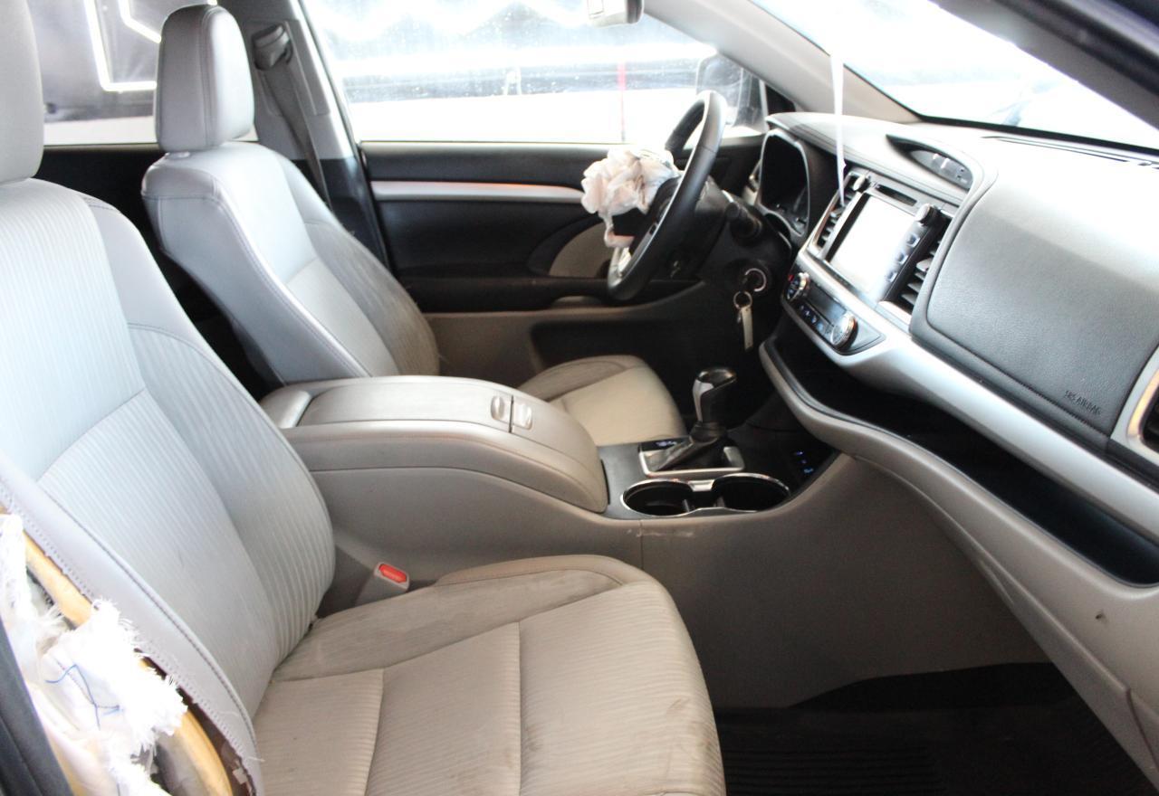 2018 TOYOTA HIGHLANDER