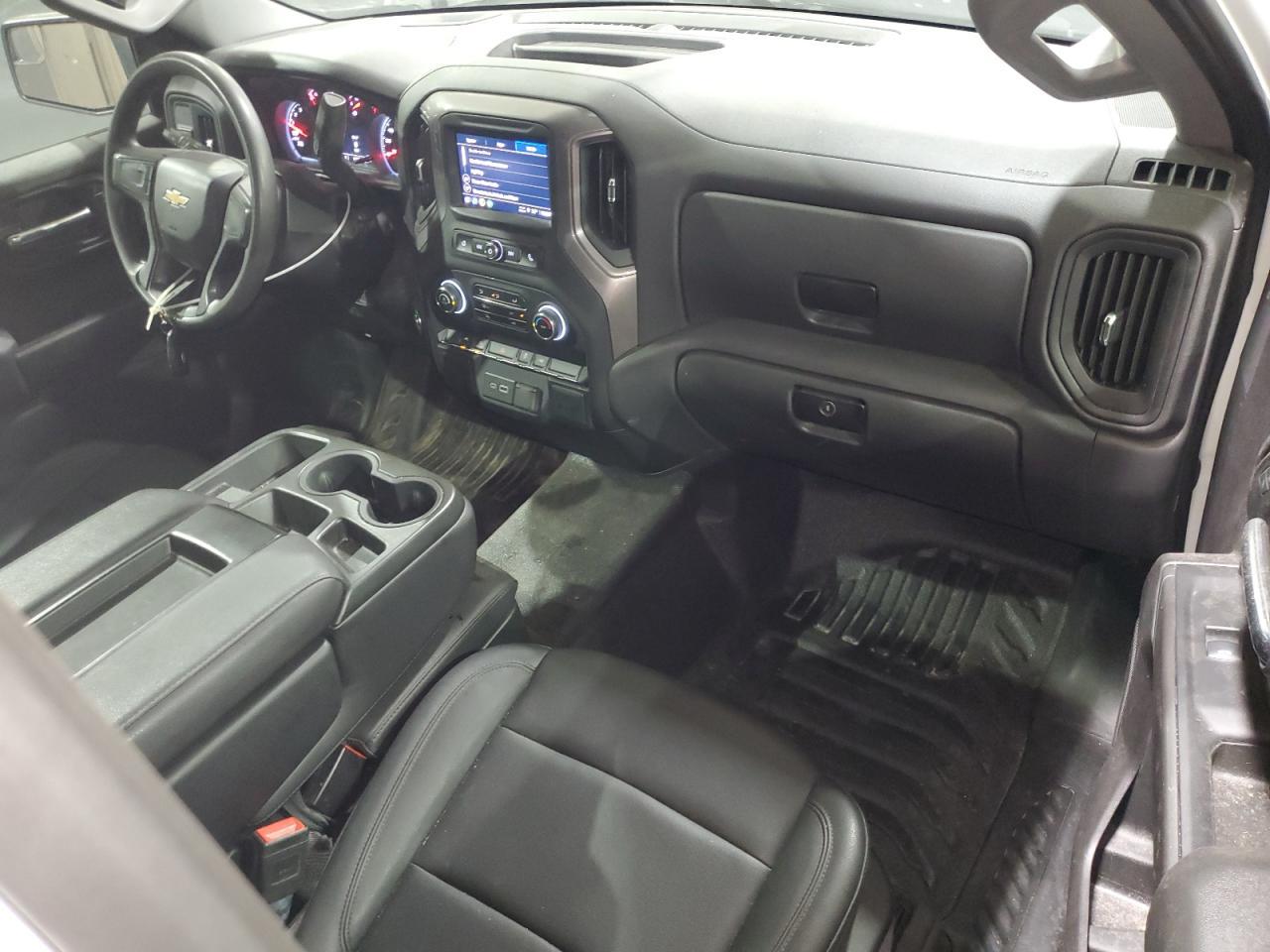 2023 CHEVROLET Silverado
