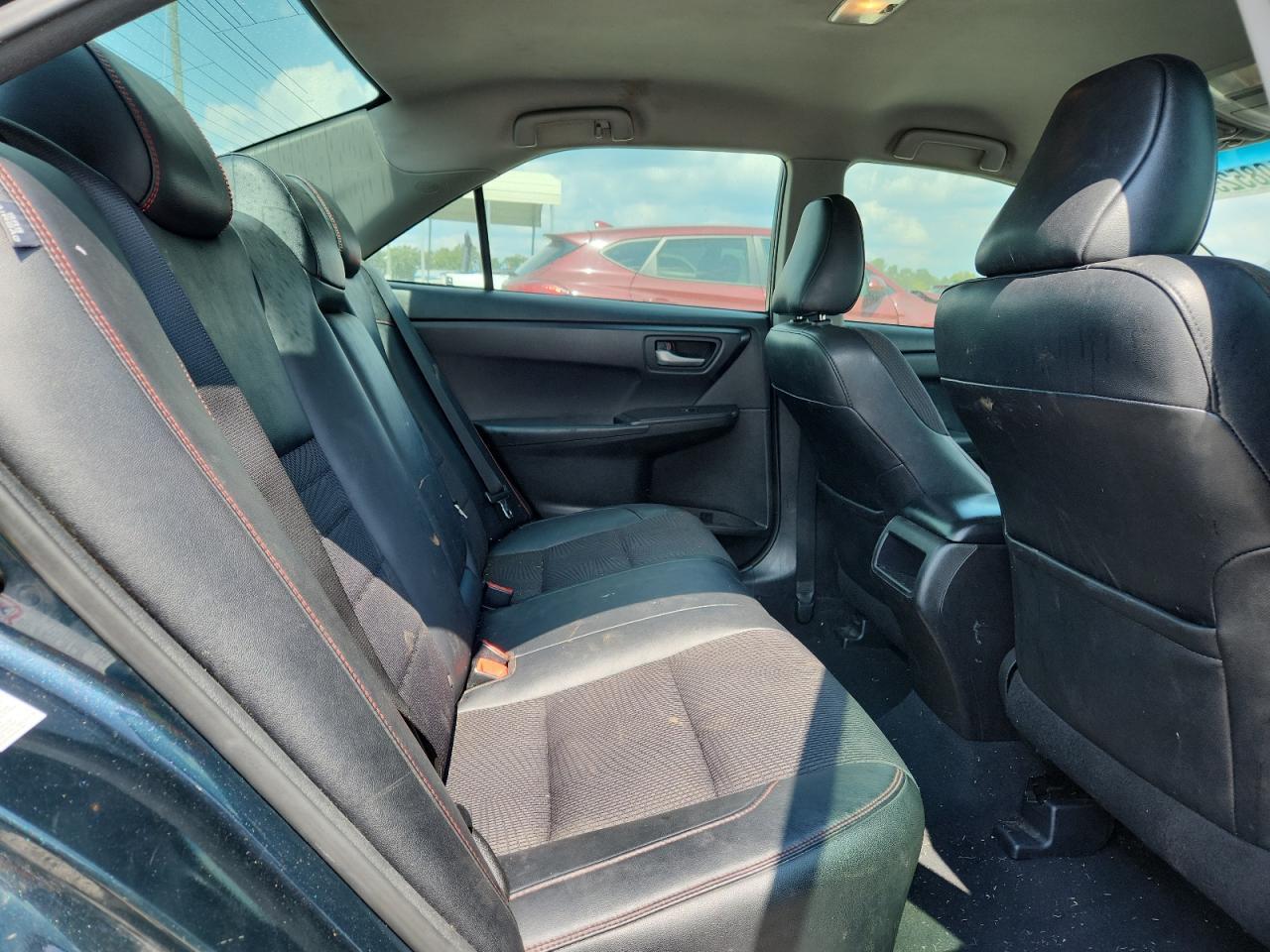 2017 TOYOTA CAMRY