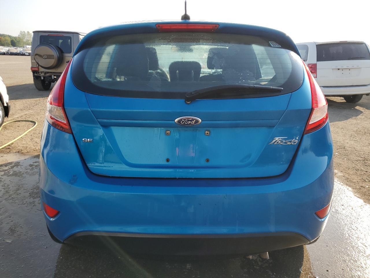 2012 FORD Fiesta
