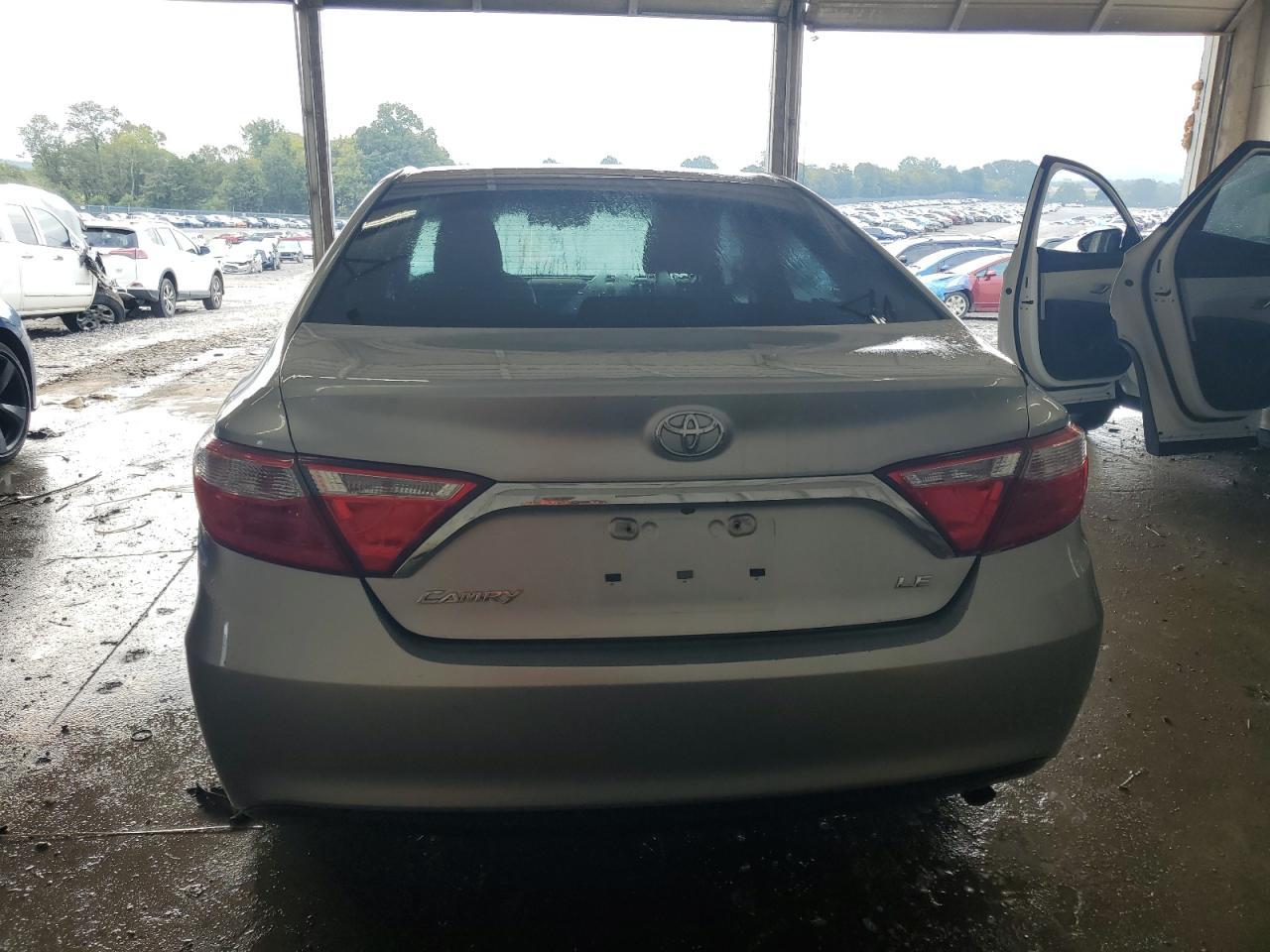 2015 TOYOTA CAMRY