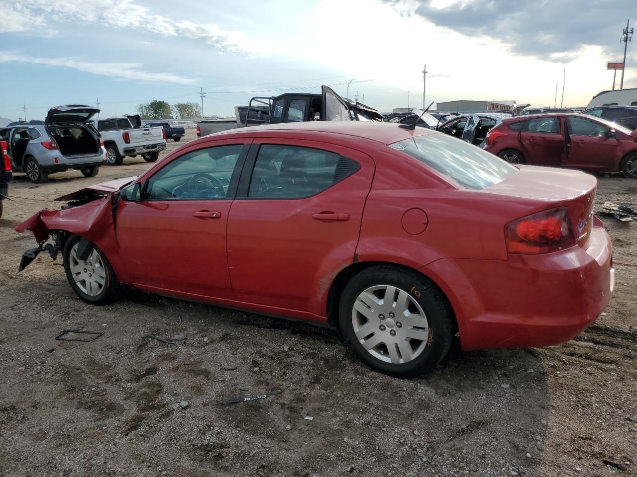 2014 DODGE Avenger