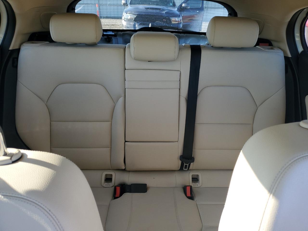 2017 MERCEDES-BENZ GLA-Class