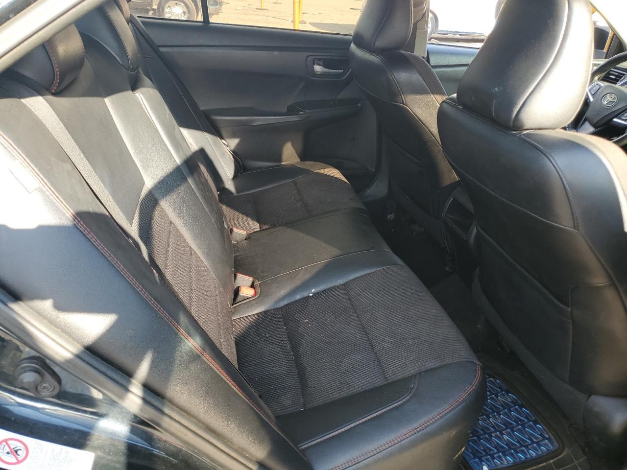 2017 TOYOTA CAMRY