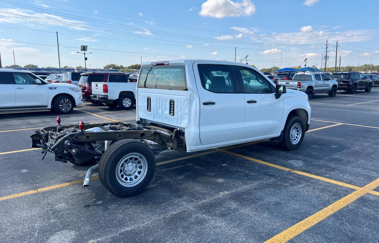 2024 CHEVROLET Silverado