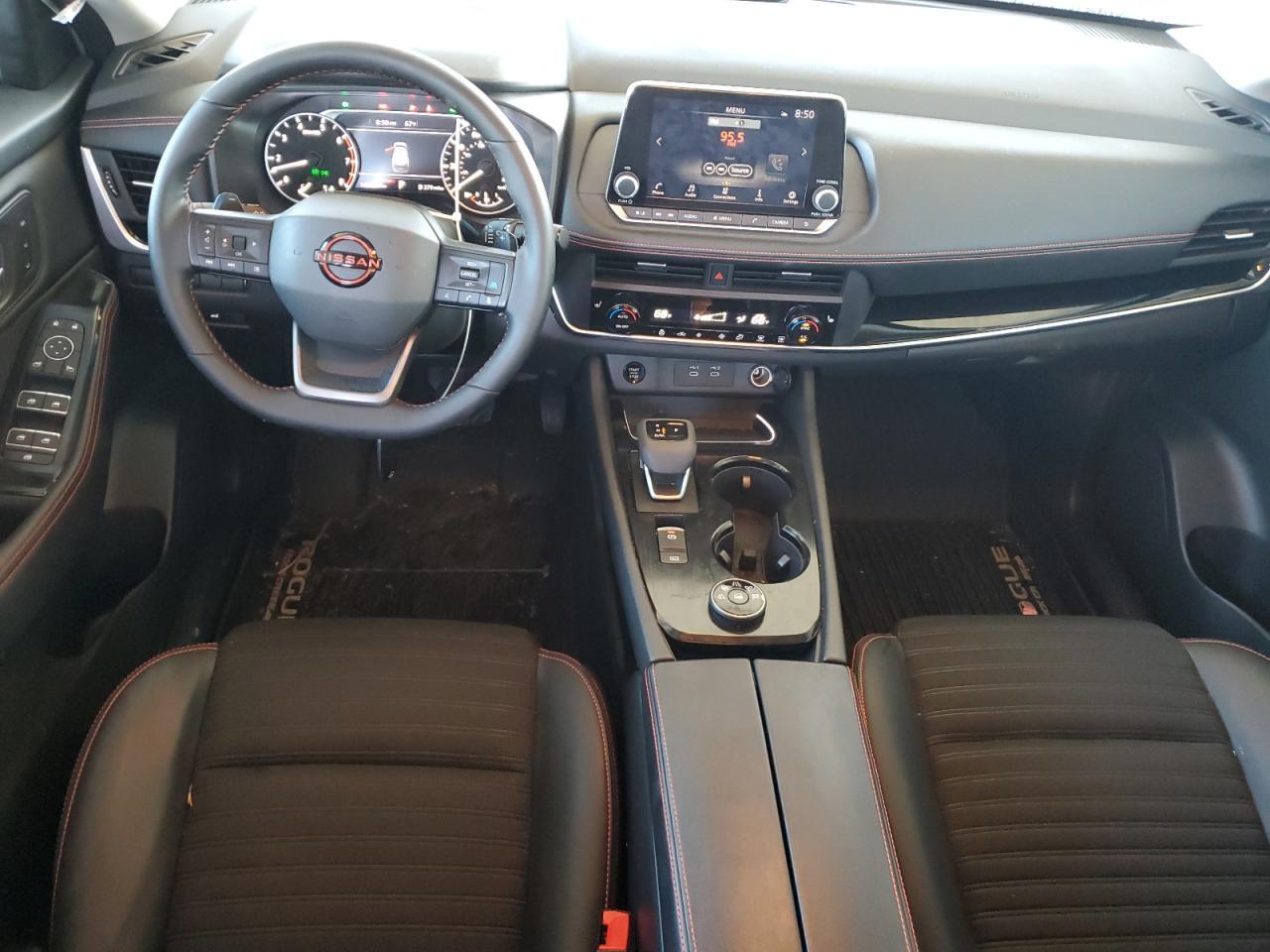 2025 NISSAN ROGUE