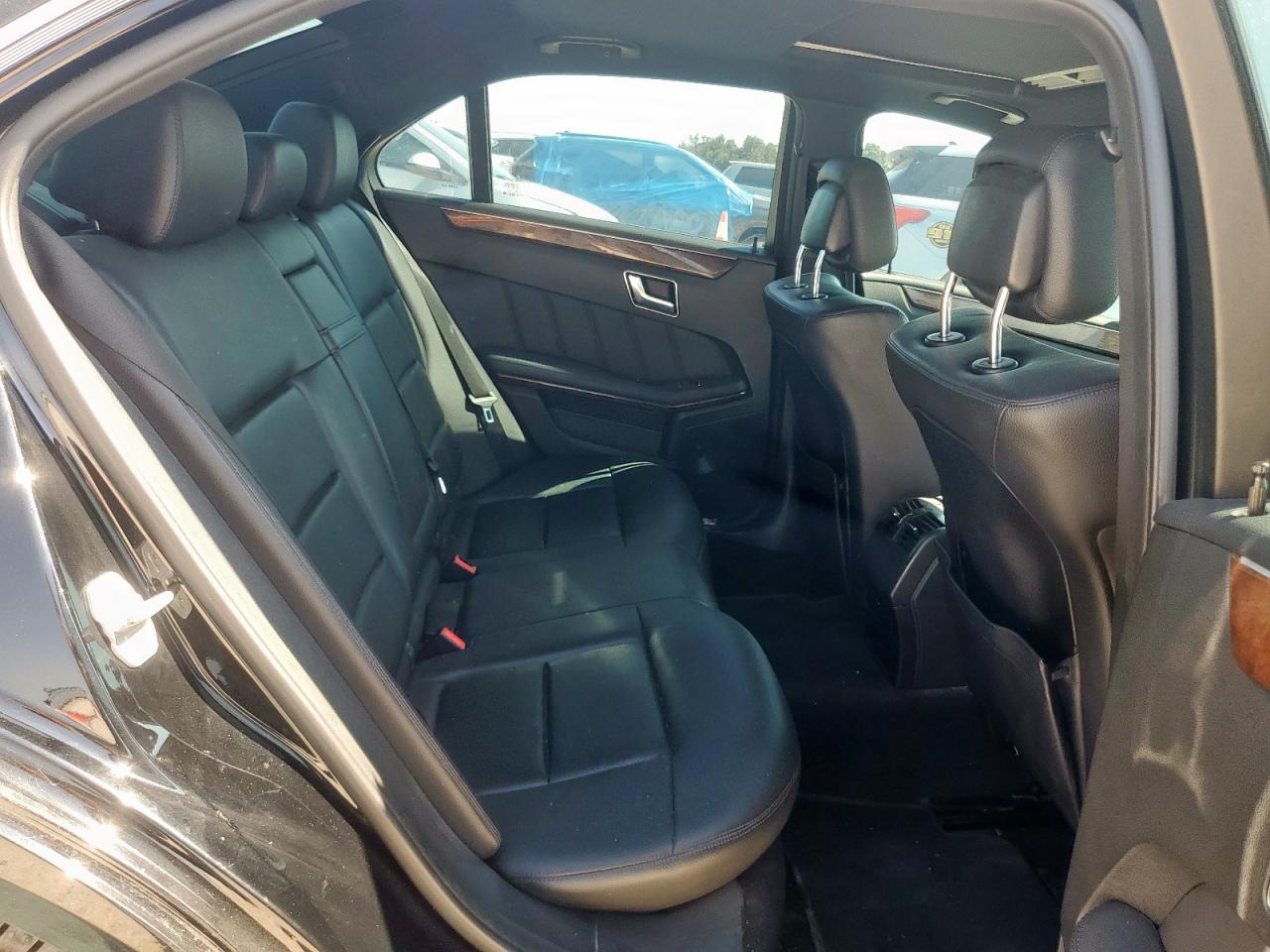 2012 MERCEDES-BENZ E-Class