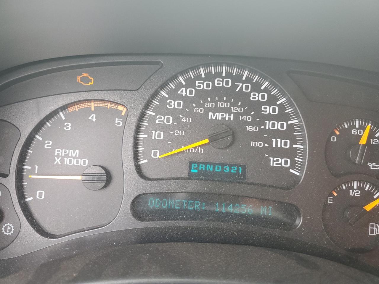 2004 CHEVROLET Silverado