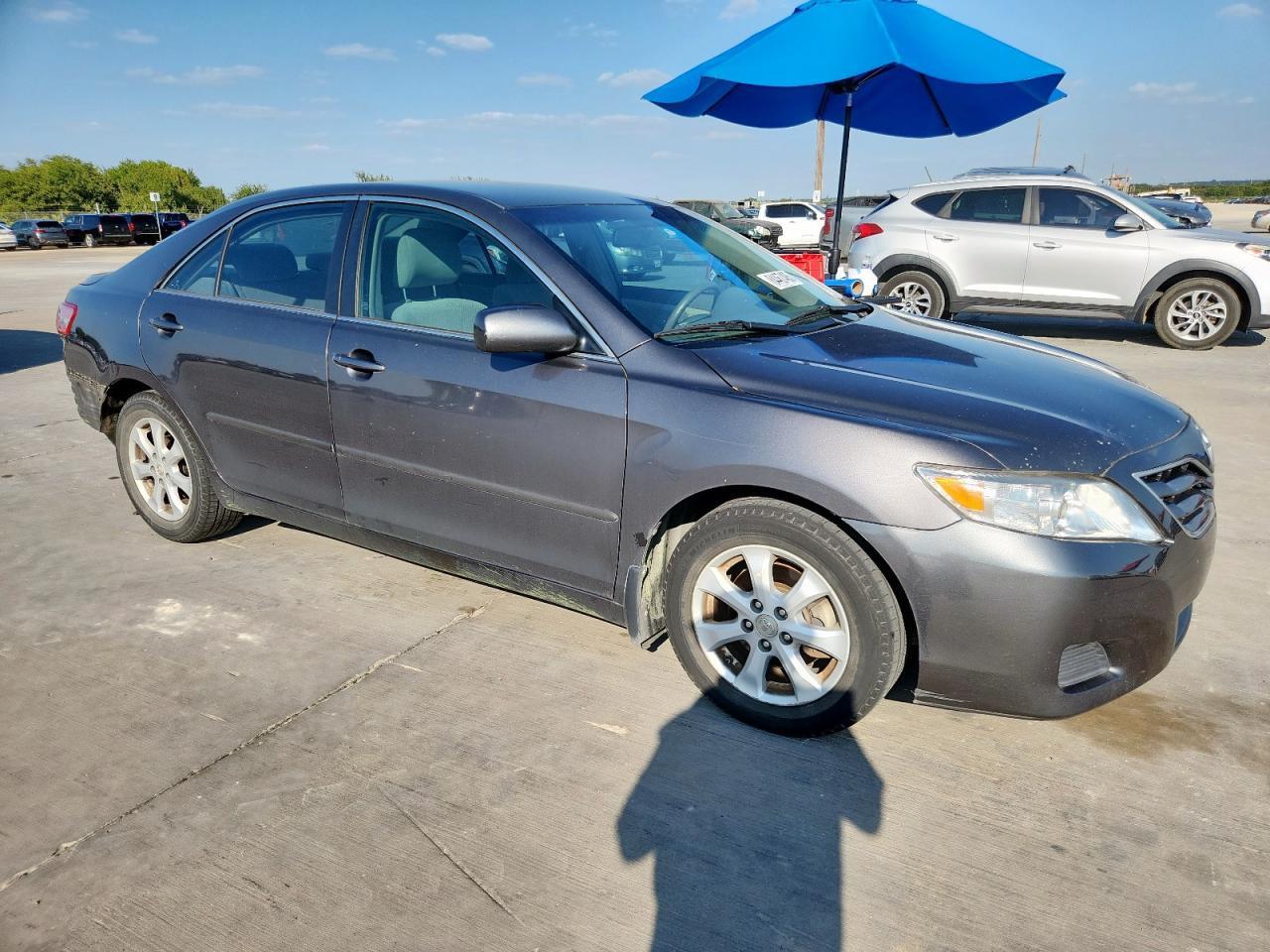 2011 TOYOTA CAMRY