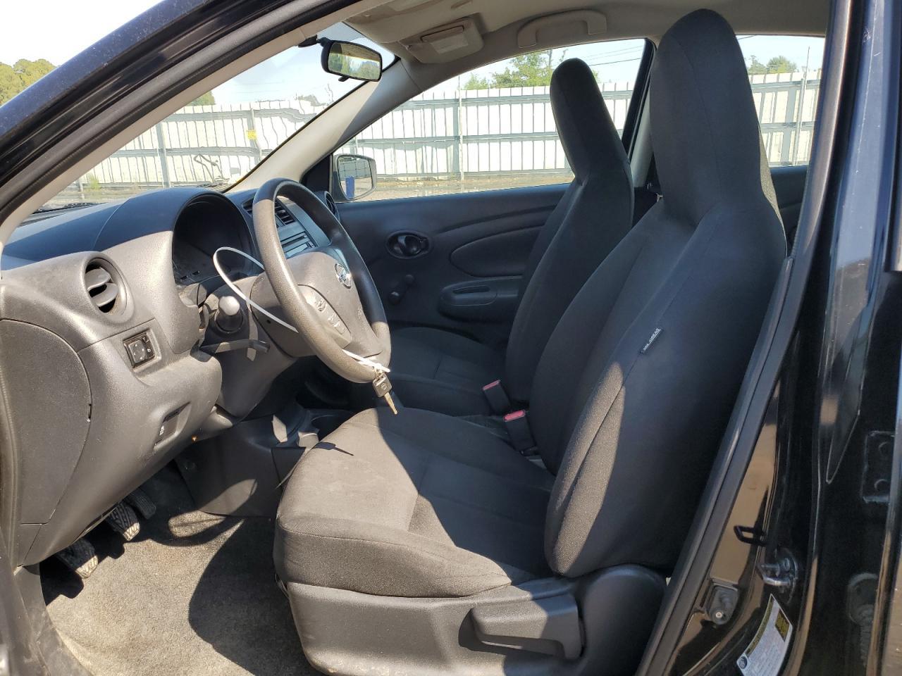 2016 NISSAN VERSA