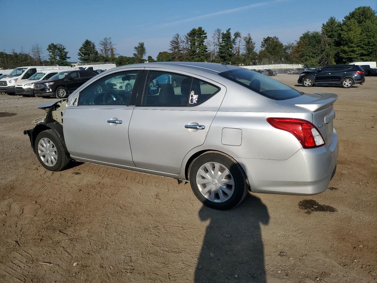2019 NISSAN VERSA