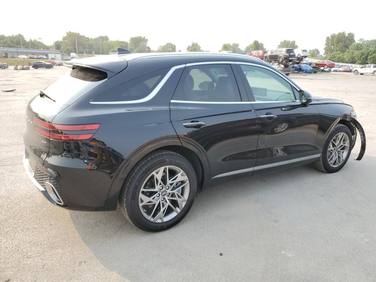 2025 GENESIS GV70