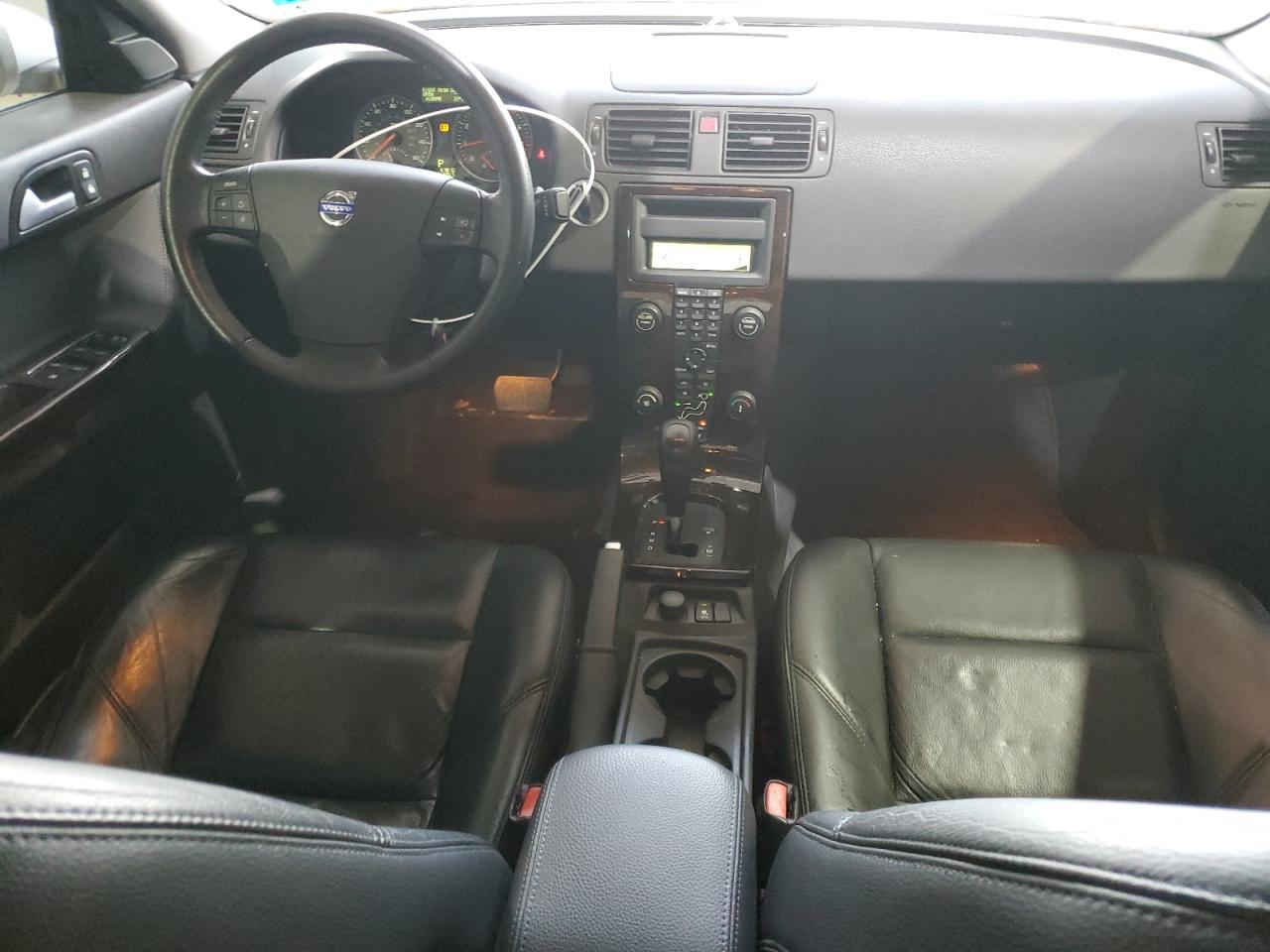 2006 VOLVO S40