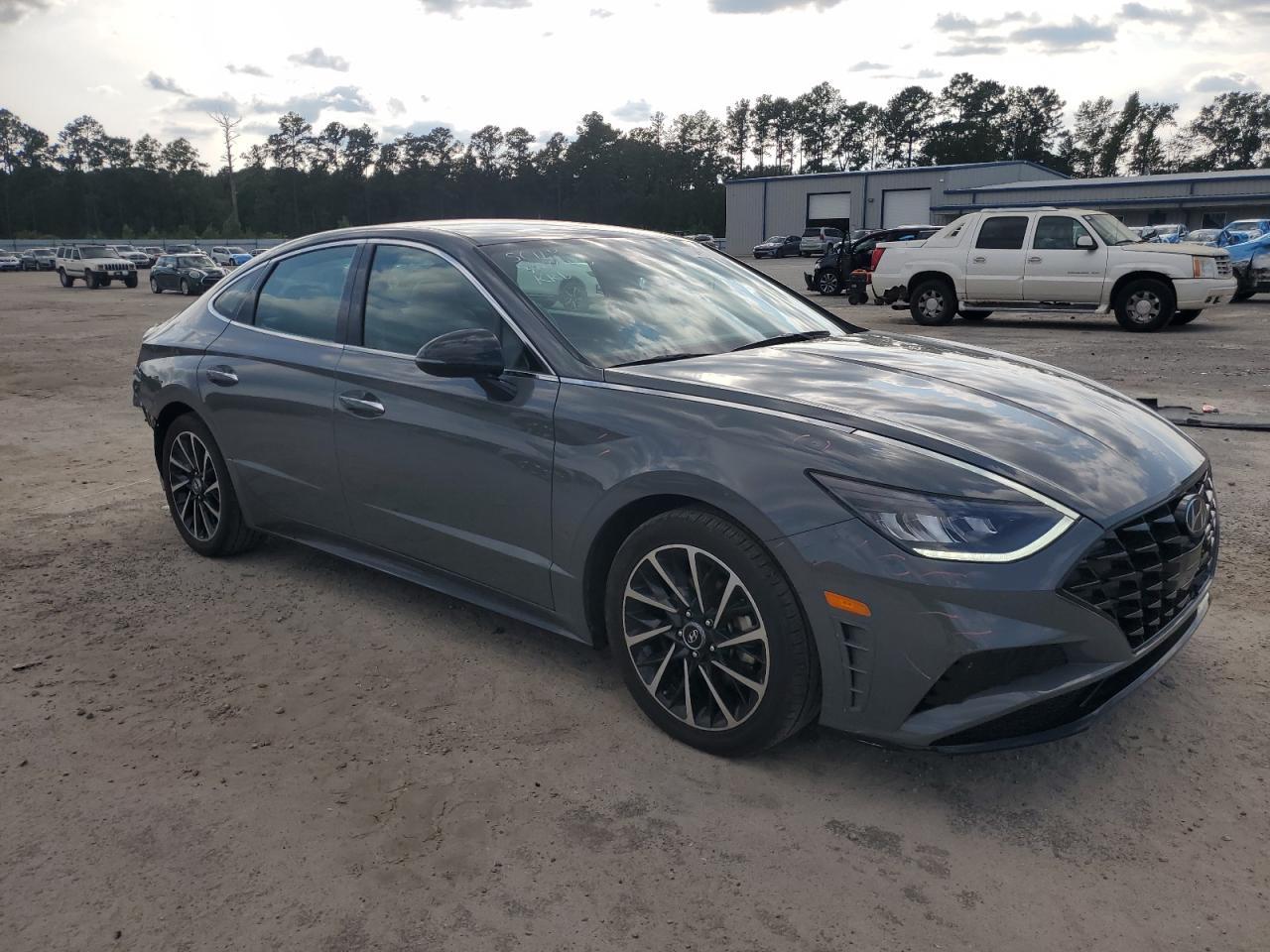2020 HYUNDAI SONATA