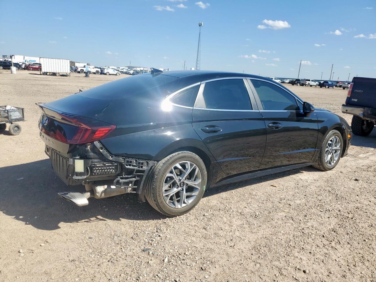 2022 HYUNDAI SONATA