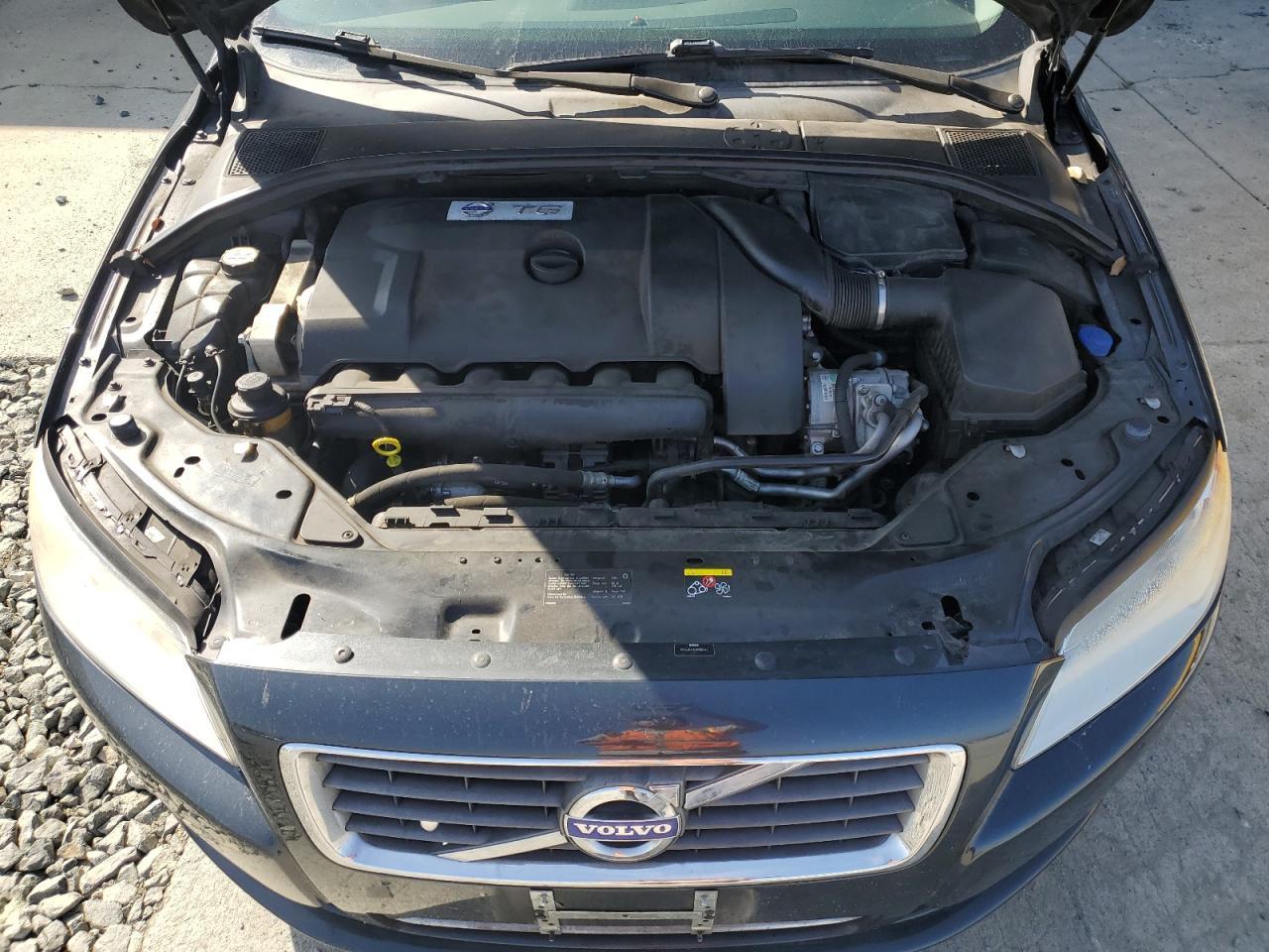 2010 VOLVO S80