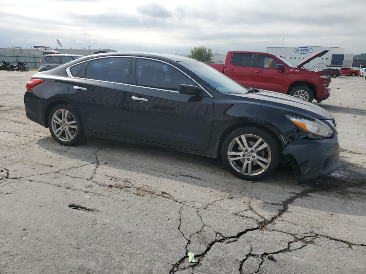 2017 NISSAN ALTIMA