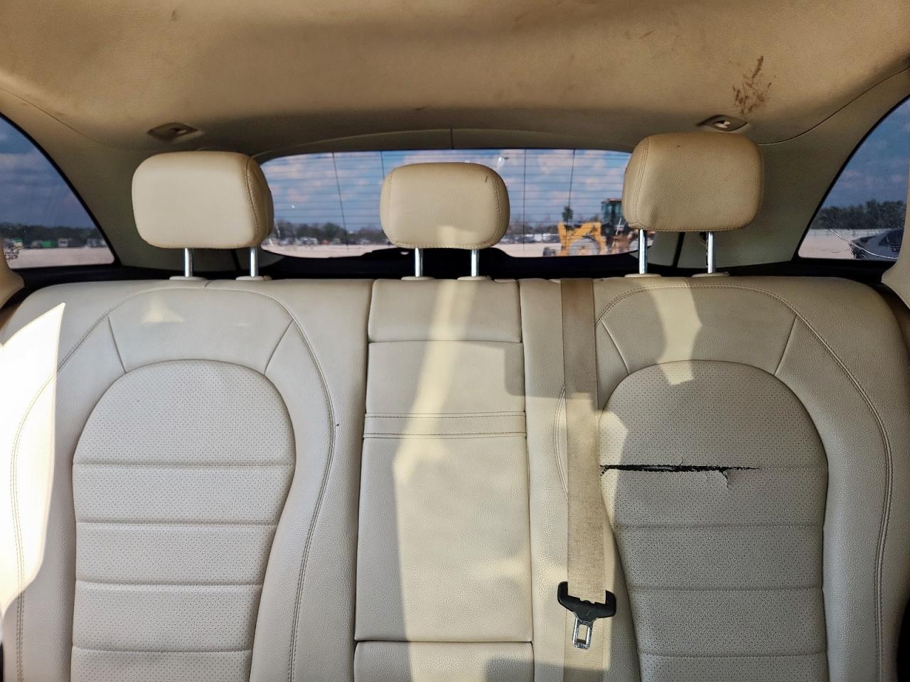 2016 MERCEDES-BENZ GLC-Class