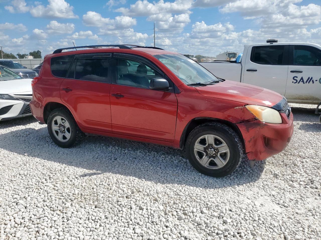 2011 TOYOTA RAV4