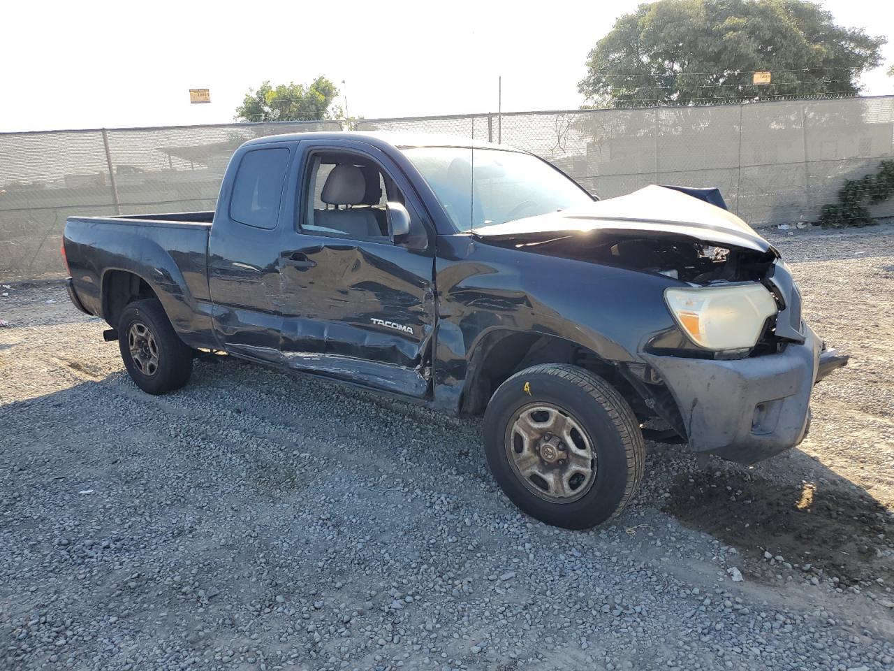 2013 TOYOTA TACOMA