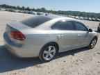 2012 VOLKSWAGEN Passat