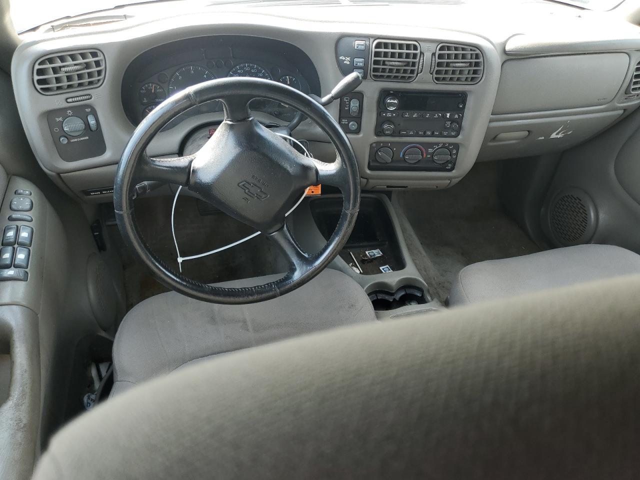 2004 CHEVROLET BLAZER
