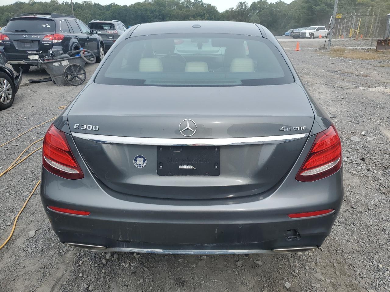 2017 MERCEDES-BENZ E-Class