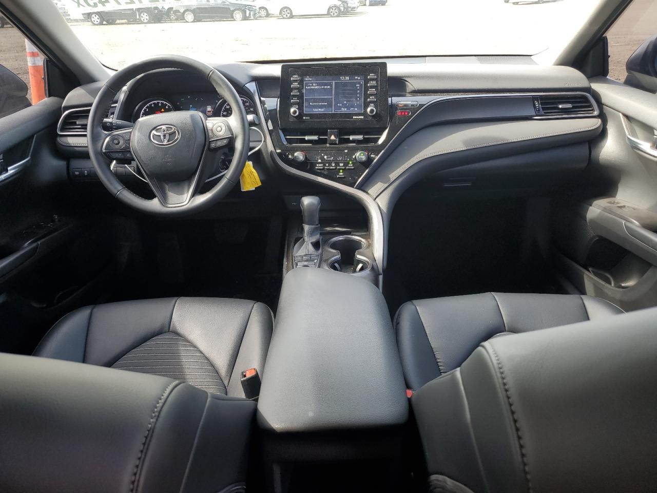 2023 TOYOTA CAMRY