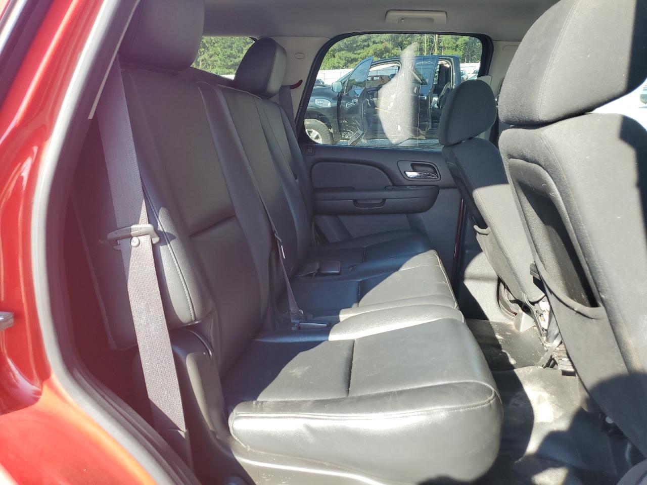 2012 CHEVROLET Tahoe