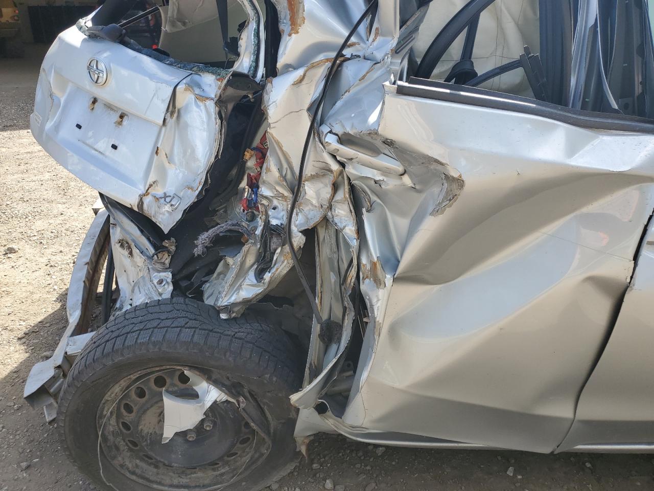 2009 TOYOTA SCION