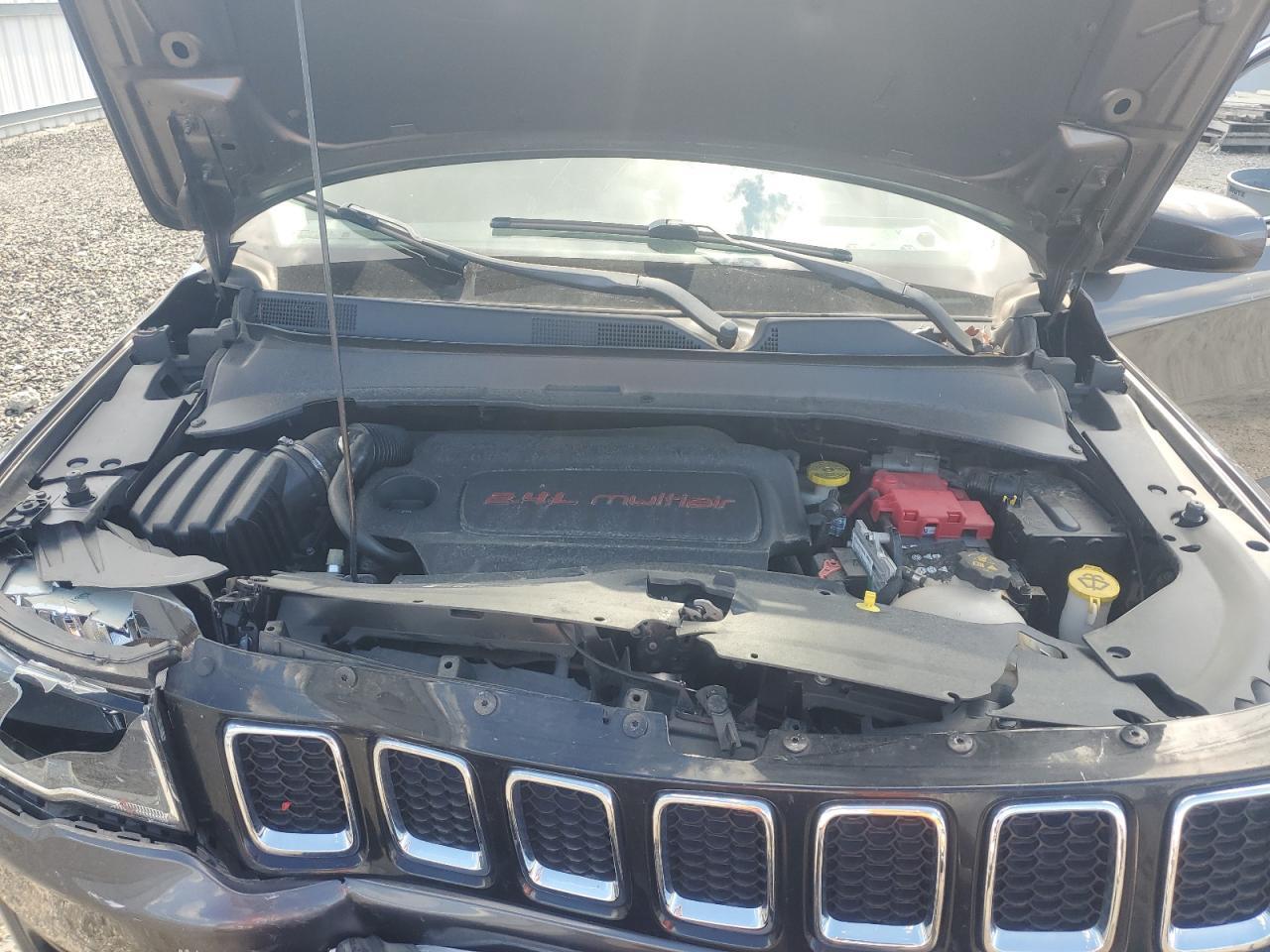 2020 JEEP Compass