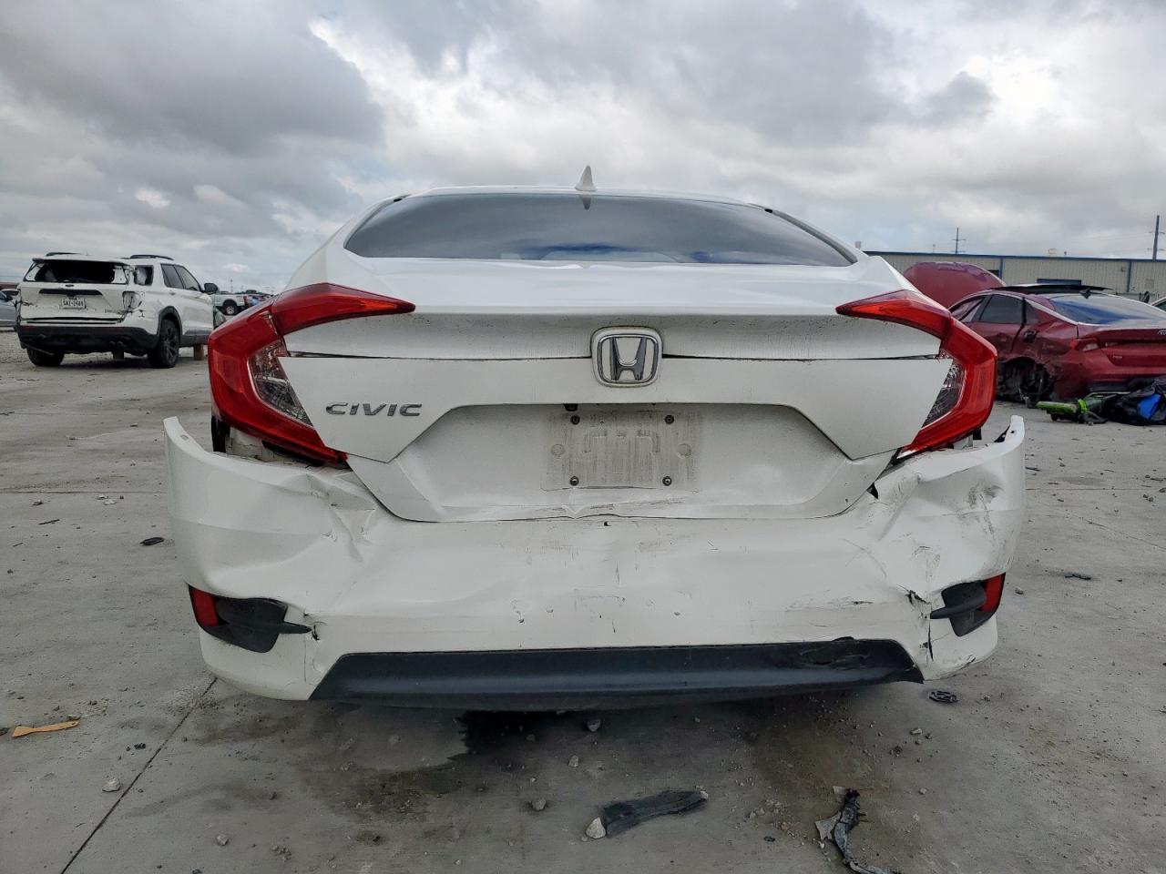 2018 HONDA CIVIC