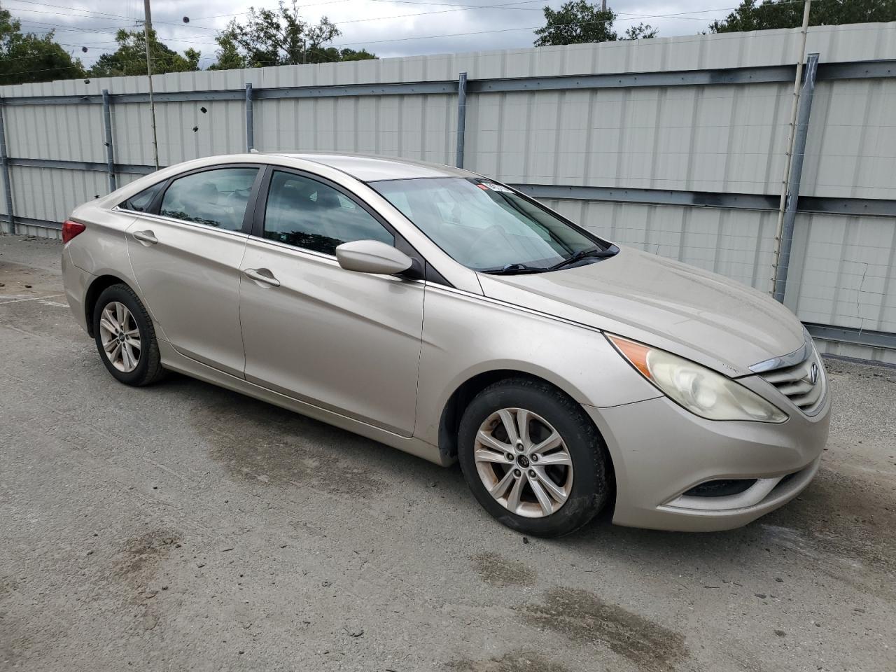 2011 HYUNDAI SONATA
