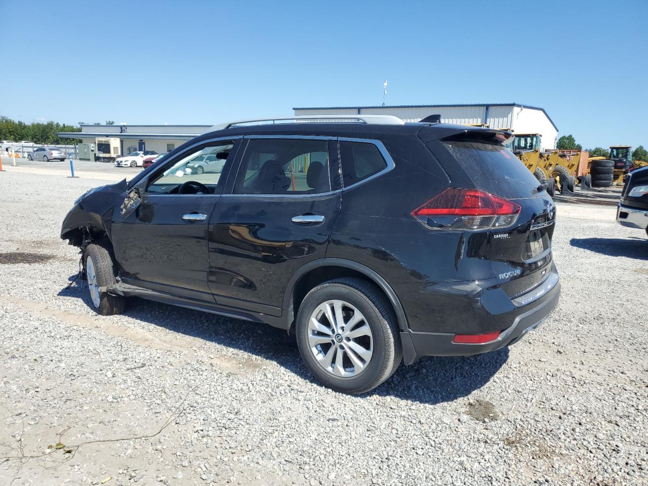 2018 NISSAN ROGUE