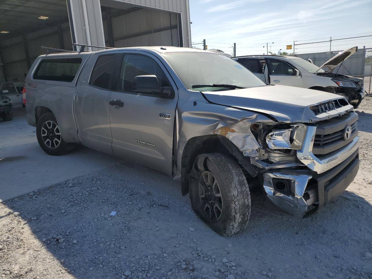 2014 TOYOTA TUNDRA