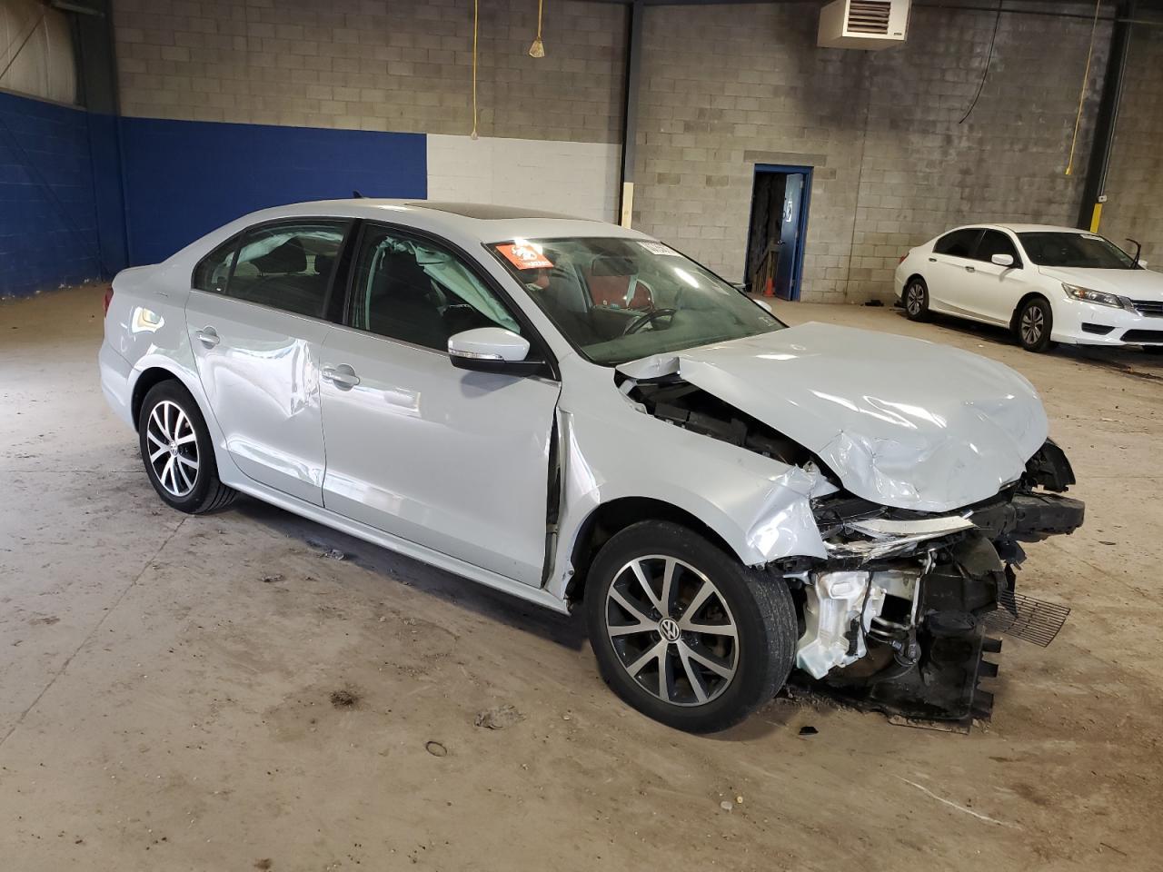 2017 VOLKSWAGEN JETTA