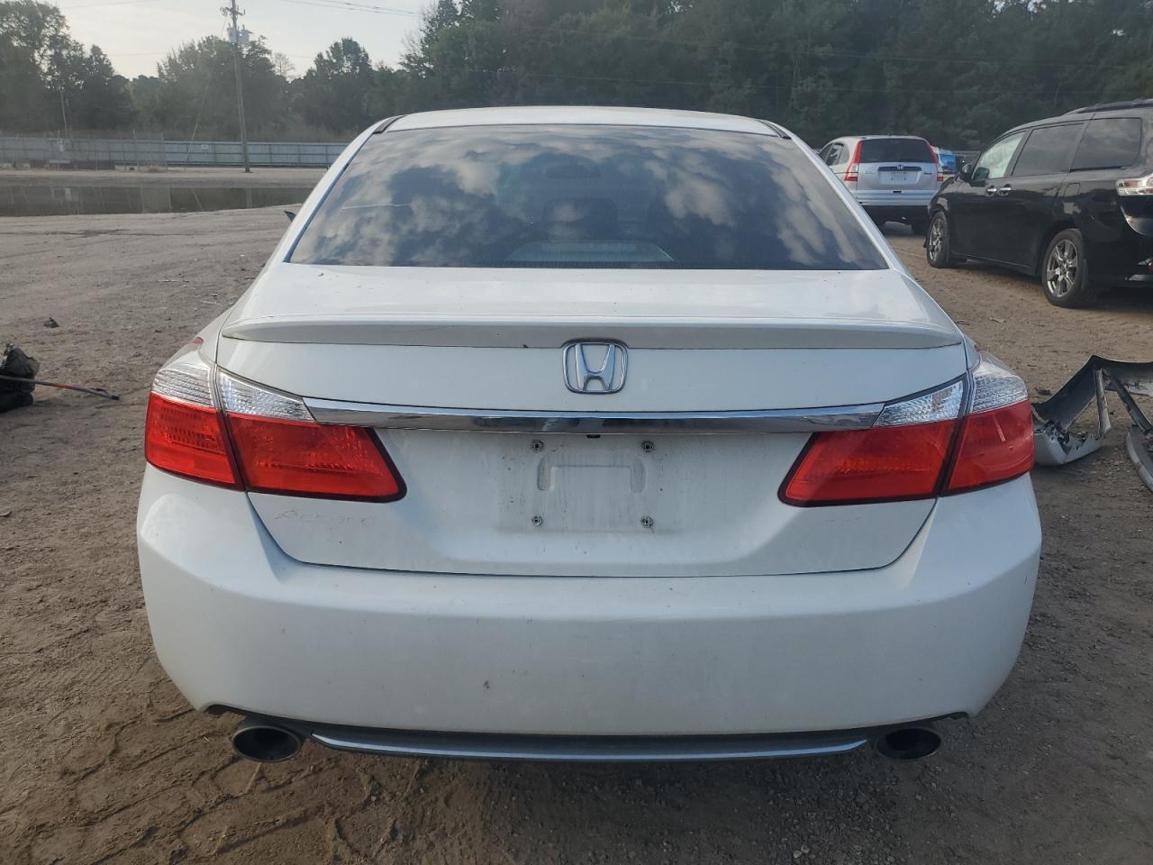 2015 HONDA ACCORD