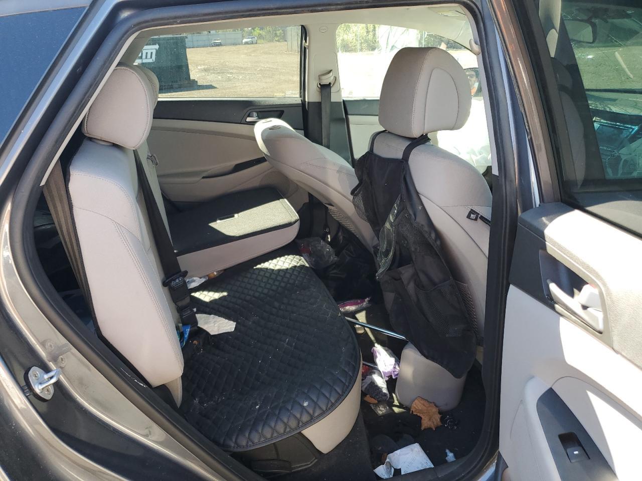 2017 HYUNDAI TUCSON