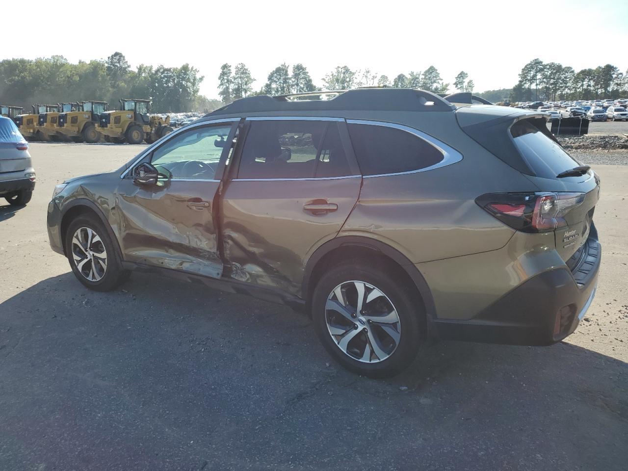 2020 SUBARU Outback