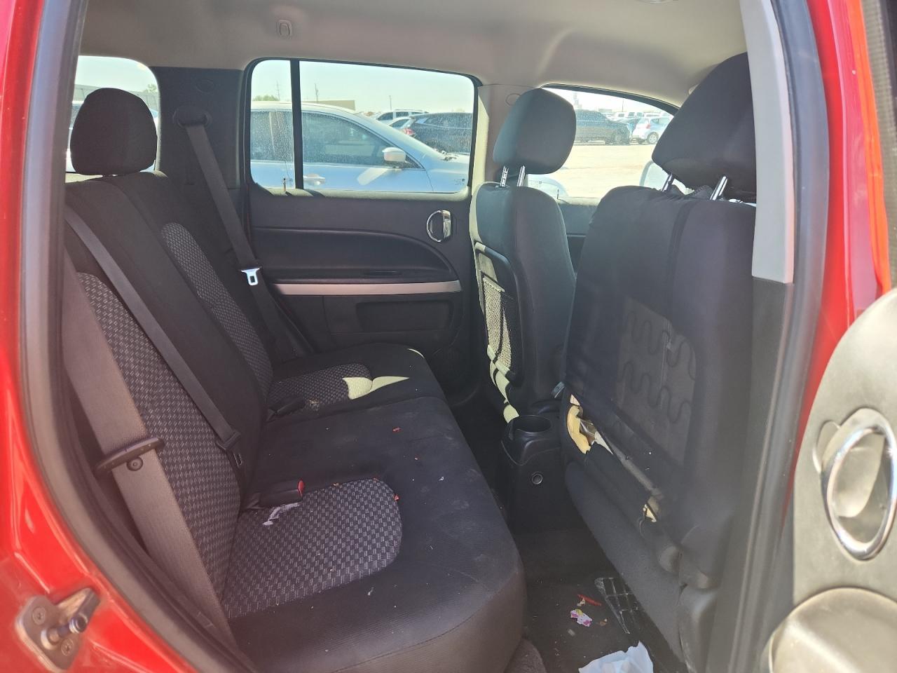 2011 CHEVROLET HHR