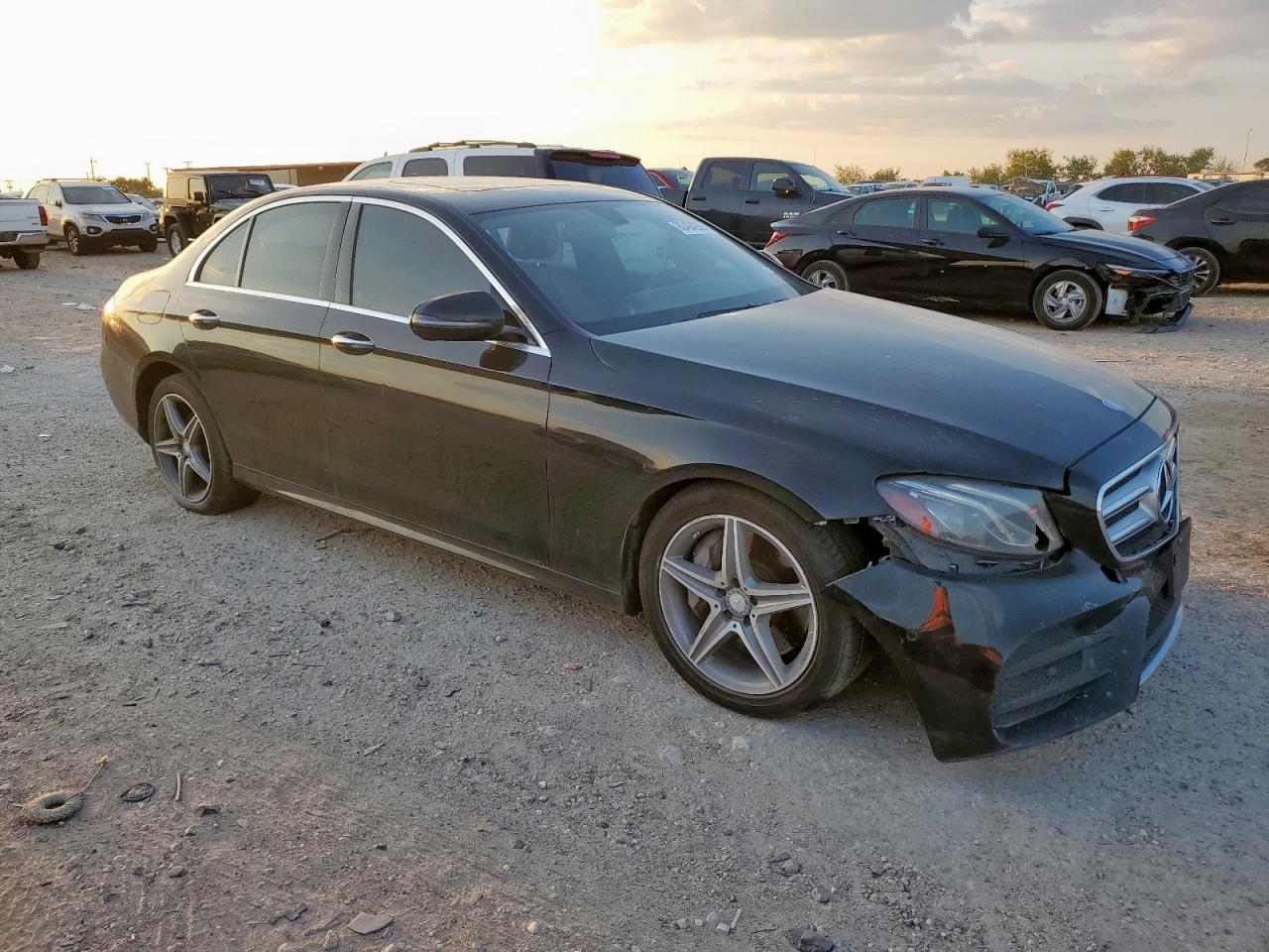2017 MERCEDES-BENZ E-Class