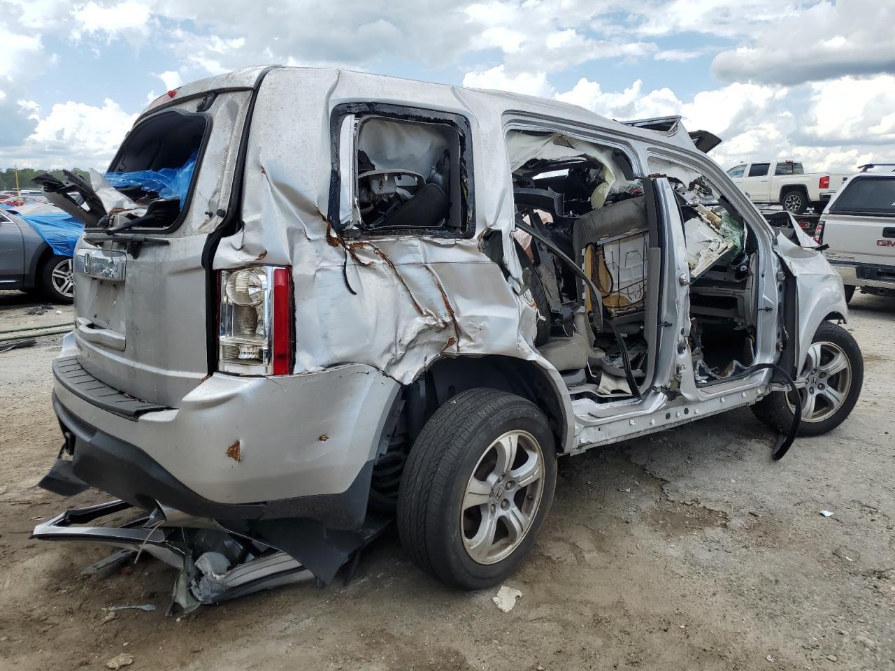 2015 HONDA PILOT