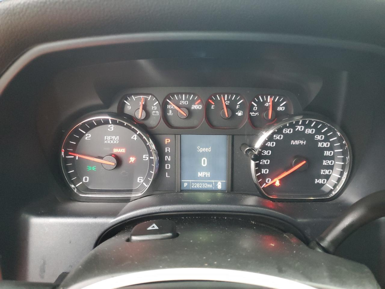 2018 CHEVROLET Silverado