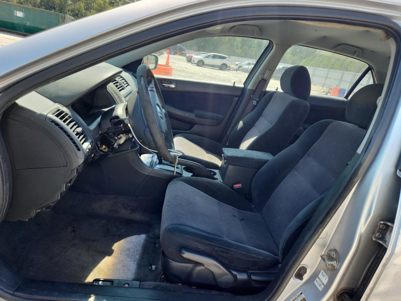 2004 HONDA ACCORD