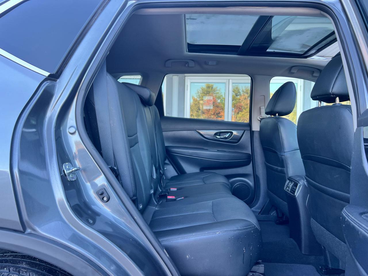 2015 NISSAN ROGUE