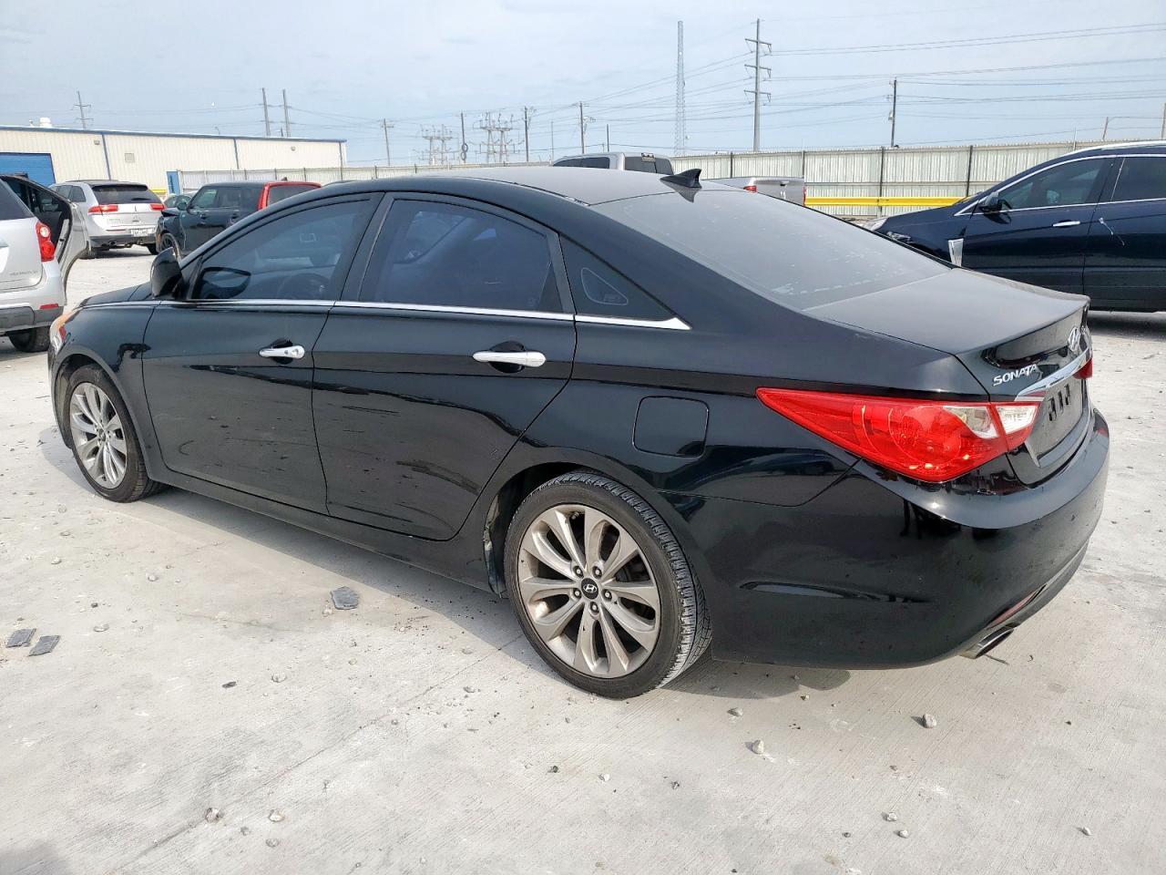 2013 HYUNDAI SONATA