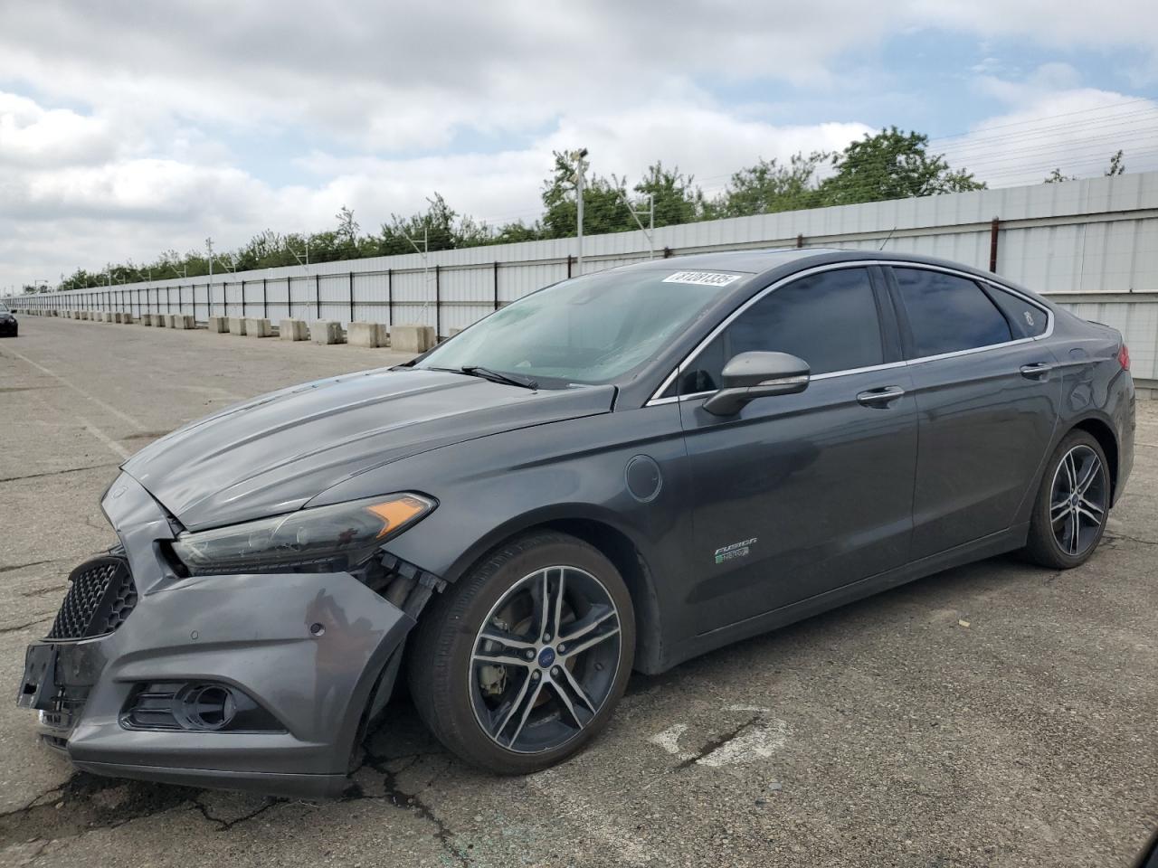 2016 FORD FUSION